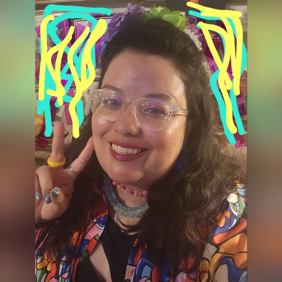 Meet your Posher, Felicitas - Picture 1 of 2